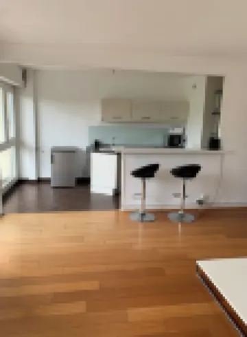 T2 apartment in Saint germain en Laye near RER station ideal for visiting Paris Hotels in Saint-Germain-en-Laye