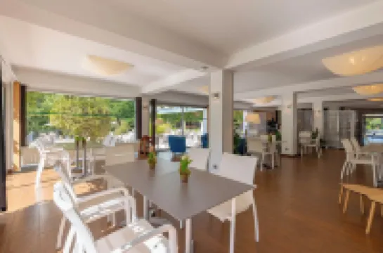 Hotel La Segaliere Spa Bar