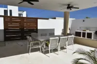 Swimming Pool-Beach-Sun and Sand enjoy the Coast Hotels in Chicxulub Puerto