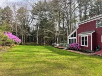 Peaceful House in the Woods near Desert of Maine