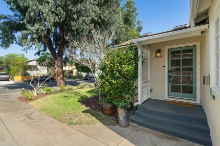 Prime Mar Vista location, 10 mins To The Beach
