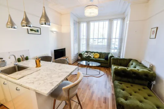 Luxury Hastings Apartment