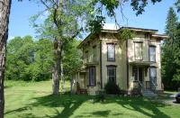 Cooperstown Area Charming Carriage House