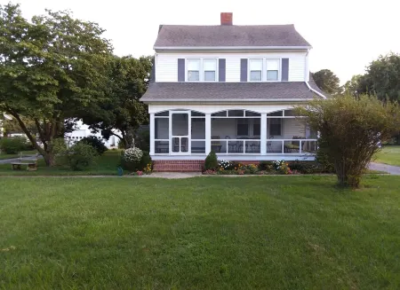 Welcome to  Mabel Rose - Delightful 3 bedroom home on the Eastern Shore