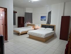 Lucky Home Hotel and Apartment