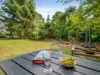 "Armgard" - 600m from the sea