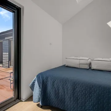 "Merve" - 250m from the sea