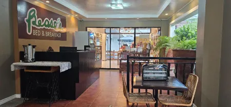 Bease's Bed and Breakfast Отели рядом с достопримечательностью «Sampaguita Gardens»