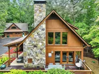 Rest & Relaxation in Remote Cabin on 10 Acres