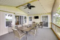 Bright Byrdstown Home w/ Views of Dale Hollow Lake - 3-Star