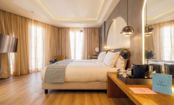 Le Square By Onomo Collection