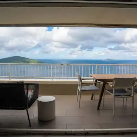 Island View Retreat - Stunning Ocean Views!