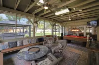 Gruene Country Homestead