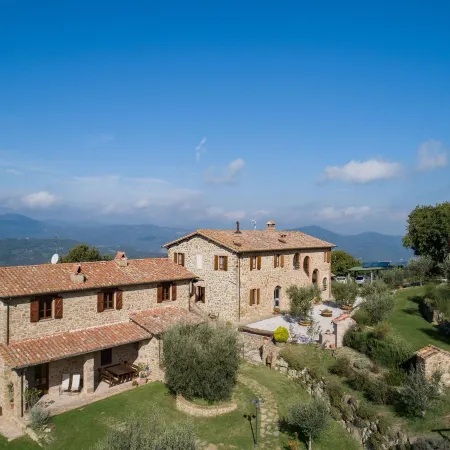 Villa in Umbria with Saltwater Pool