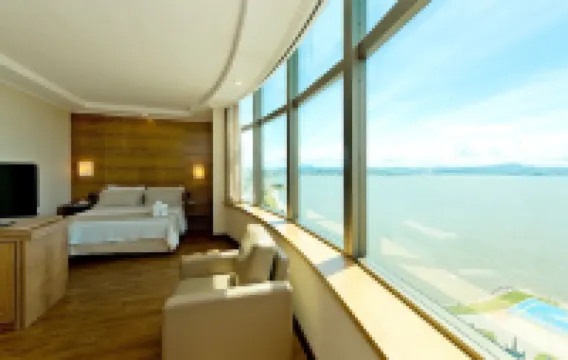 Majestic Palace Hotel