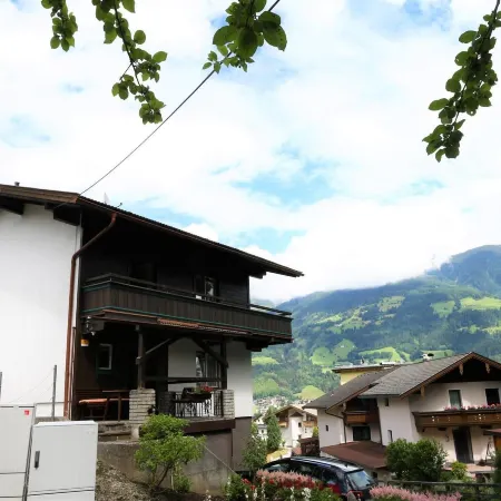 Chalet in Fügen Near Spieljochbahn