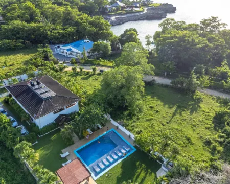Natural Pool Villa perfect for families Hotels in Rio San Juan