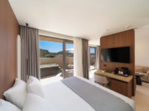 Alizo Comfort Chic Stay Rhodes Hotels in Ixia