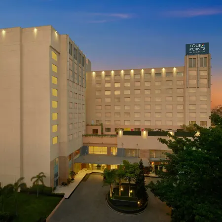 Four Points by Sheraton Hotel & Serviced Apartments, Pune