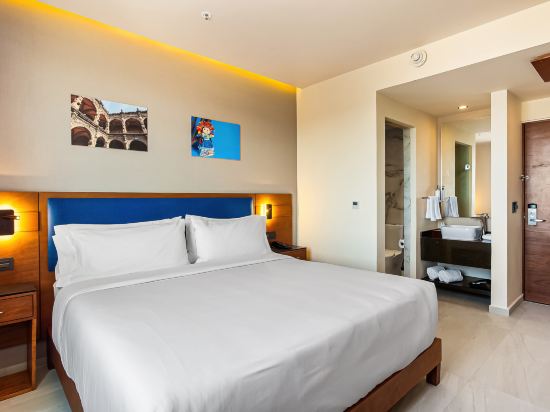 HAMPTON BY HILTON QUERETARO JURIQUILLA