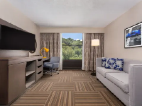 Hampton Inn Bristol Hotels in Bristol