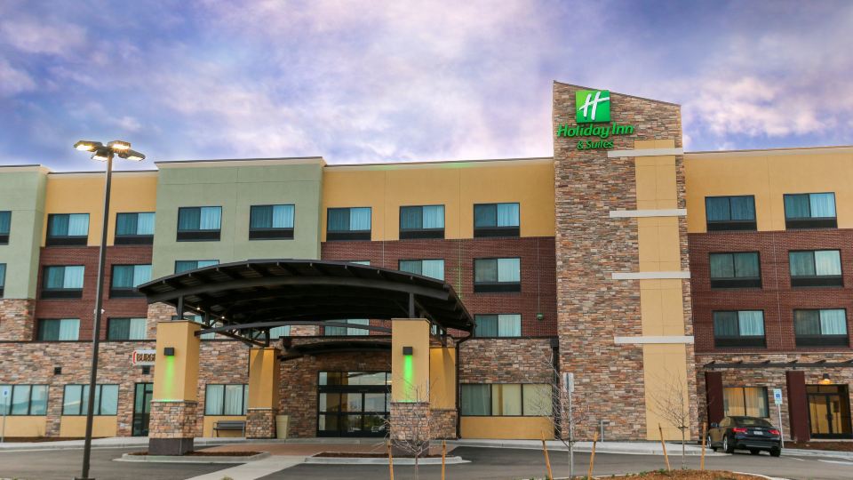 Holiday Inn & Suites DENVER TECH CENTER-CENTENNIAL by IHG