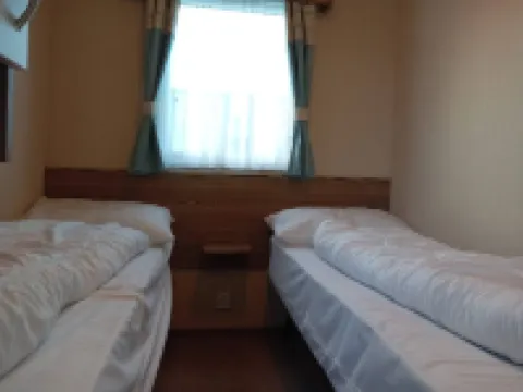 Beautiful van, beaches, accessible pet friendly