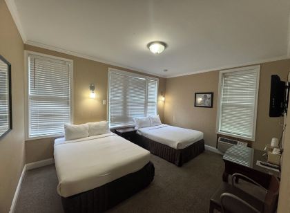 District Hotel