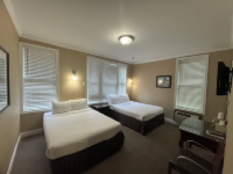 ديستريكت هوتل