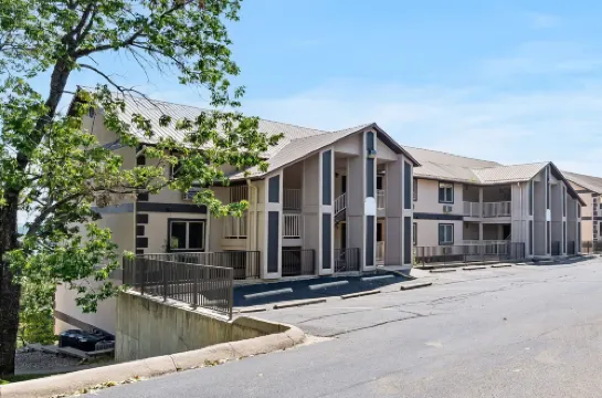 Cozy Condo at Rock Lane Resort