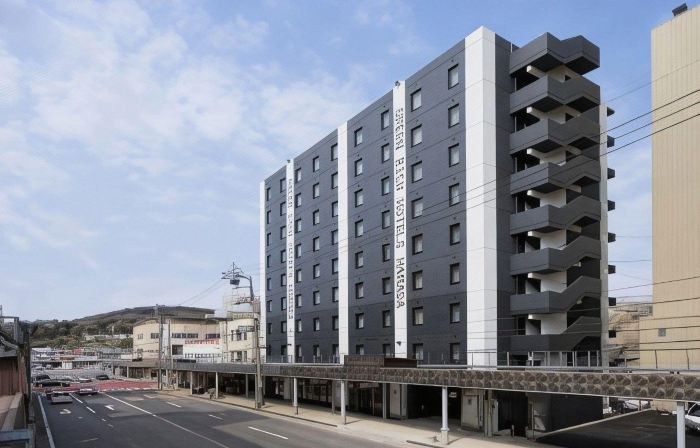 Green Rich Hotel Hamada Ekimae (Artificial Hot Spring Futamata Yunohana)