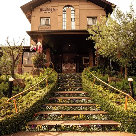 Blumen Hotel Boutique