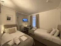 Central Hotel