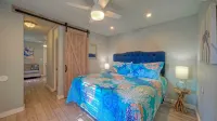 Walk to Shops, Near Dining & Beach Central Port A Location Casa Coconut by Avantstay