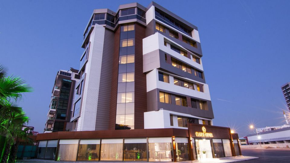 Majura Hotel Business