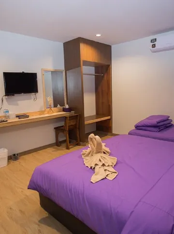 รูปภาพของกรีน 2