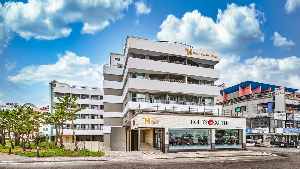 Hotel the Naksan