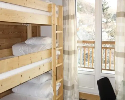 Apartment in France Near Telecentre Hotels in Huez