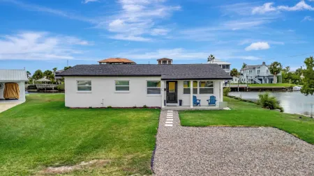 Oyster House Waterfront 3b2b Kayaks BBQ Games