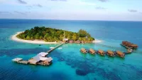 Lankayan Island Resort - ビーチサイド