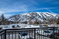 Mountain View Villa - Lux 3BD W/roof Terrace - Downtown Hailey - Mountain View