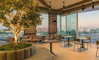 Hotel Ribera de Triana - Reopening!