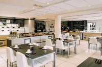 Hotel Costa Salina - breakfast