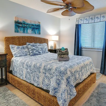 Ocean Access & Balcony: Surfside Beach Condo