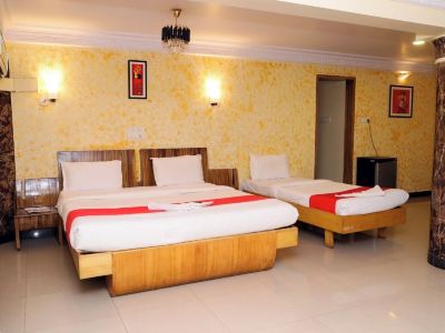 Hotel Dhammanagi Comforts
