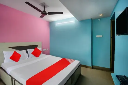 Goroomgo Chandra Bindu Swargadwar Golden Beach Puri