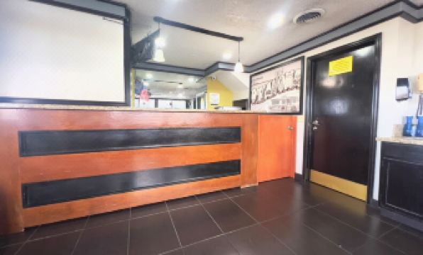 Economy Suites Fairgrounds