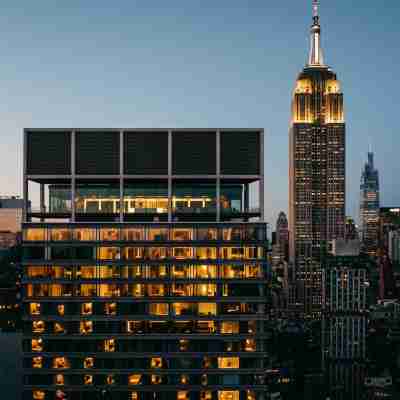 The Ritz-Carlton New York, NoMad Hotel Exterior