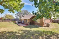 Private Pool & Hot Tub: Dog-friendly Live Oak Home - Wifi