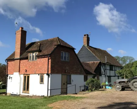 Bed and Breakfast Dunsfold Hotels in Godalming